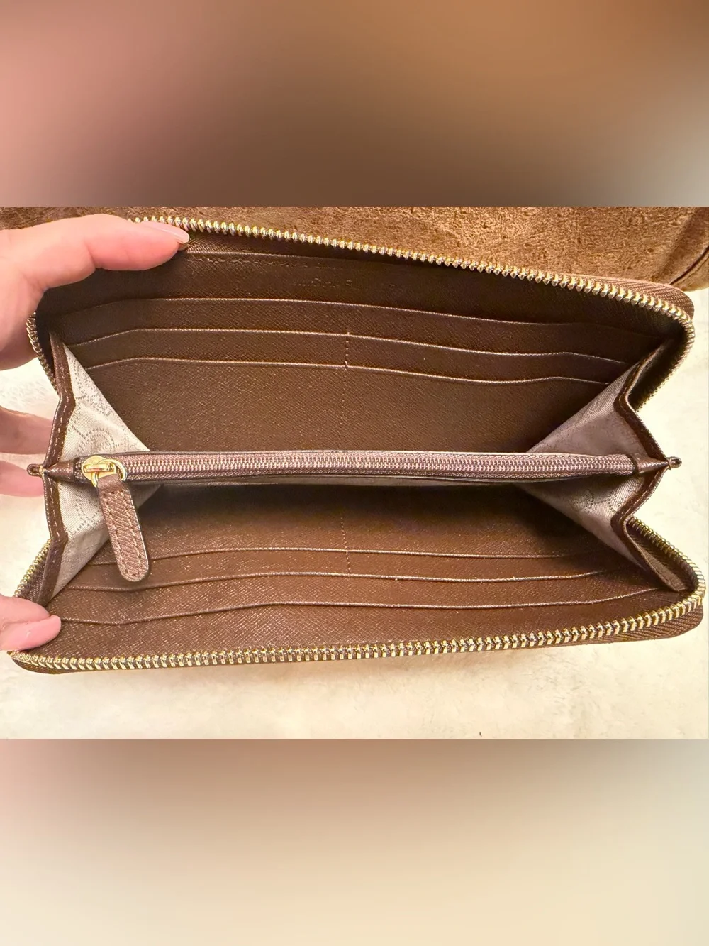 Michael Kors Hamilton Ostrich Embossed Satchel Bag & Zip Wallet Set Brown Tan